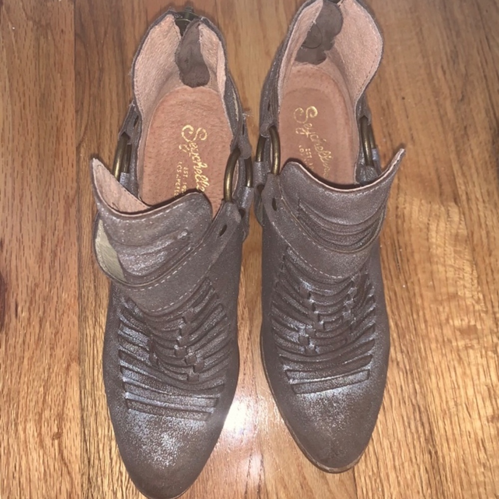 Seychelles Metallic Silver Heeled Bootie